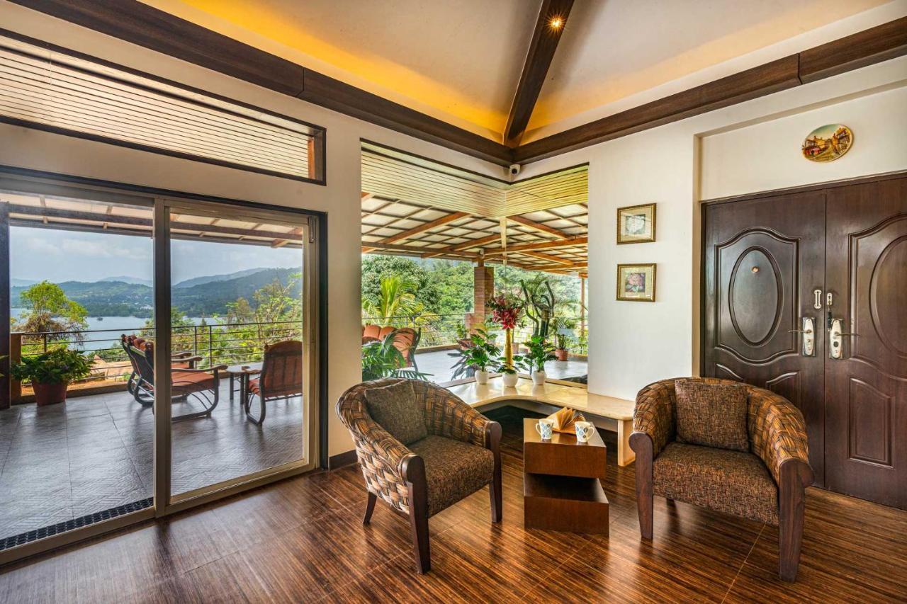 Ekam Lake House By Stayvista With Mountain & Lake Views, Outdoor Jacuzzi, Sauna, Modern Amenities & Kitchen Garden Pune Dış mekan fotoğraf
